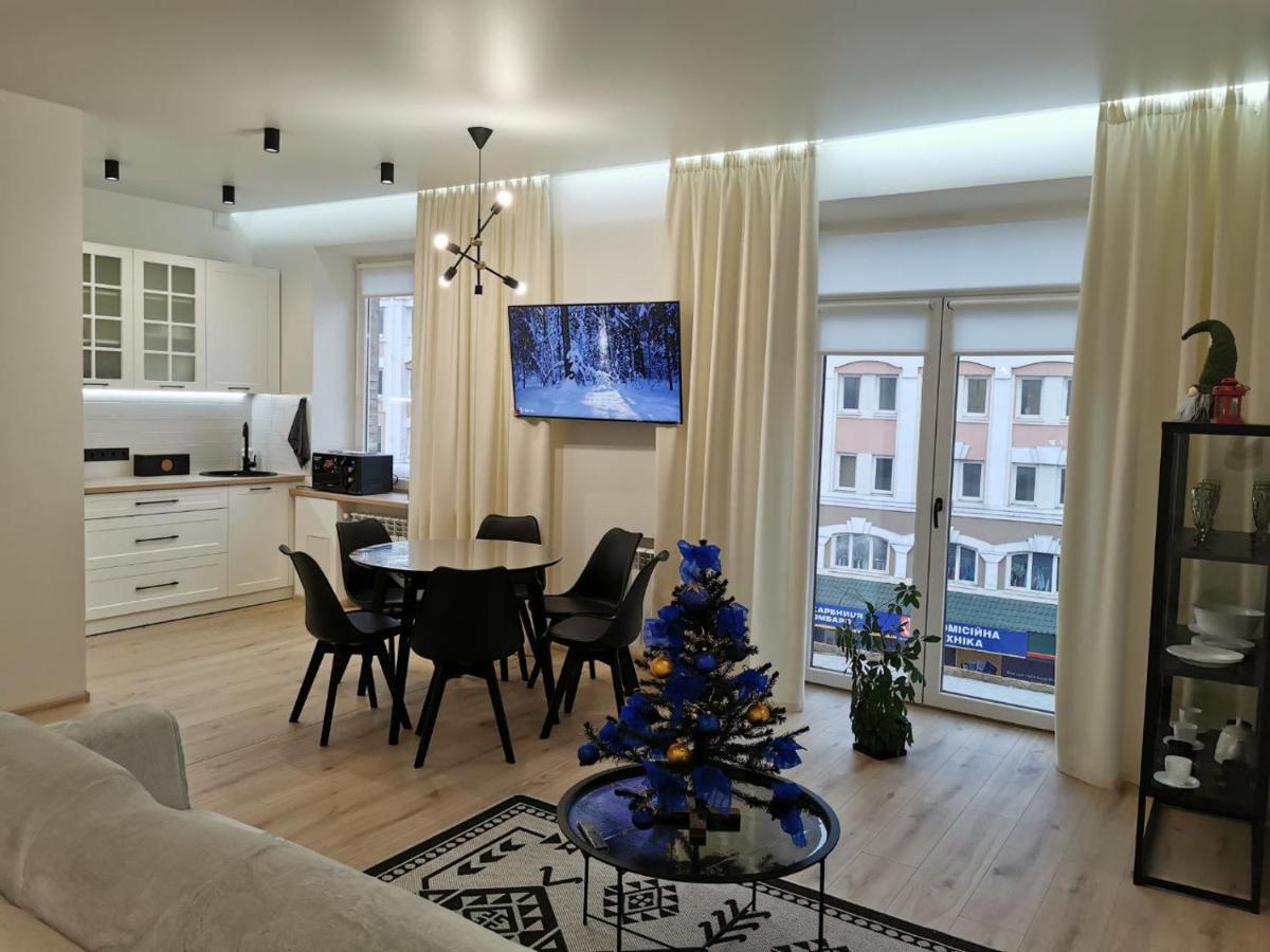 Soborna Apartment Рівне Екстер'єр фото